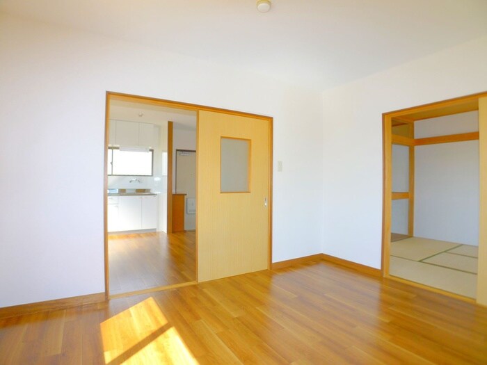 物件内観写真12　(居室)