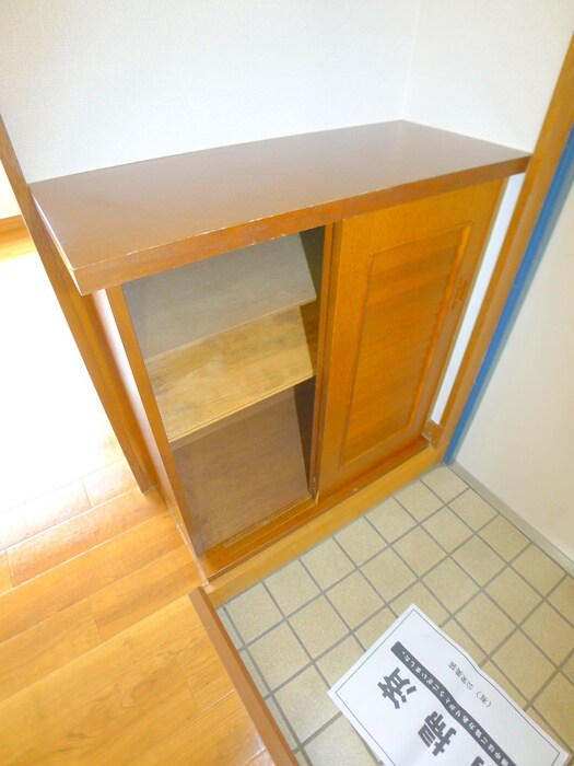 物件内観写真17　(靴箱)