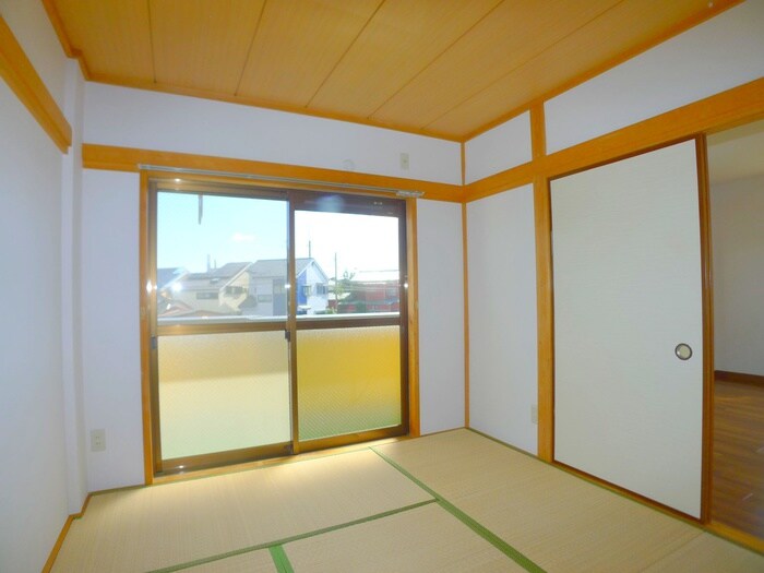 物件内観写真20　(室内からの展望)