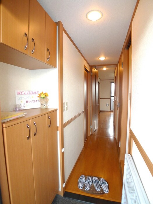 物件内観写真19　(玄関)