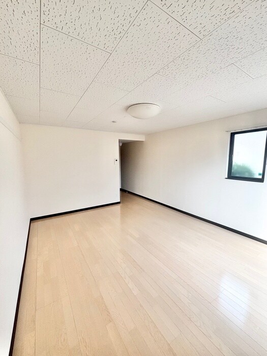 物件内観写真6　(居室)