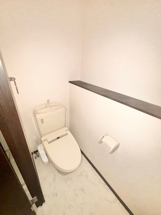 物件内観写真16　(トイレ)