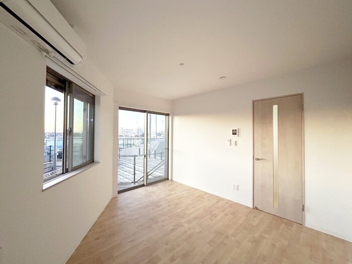 物件内観写真9　(居室)