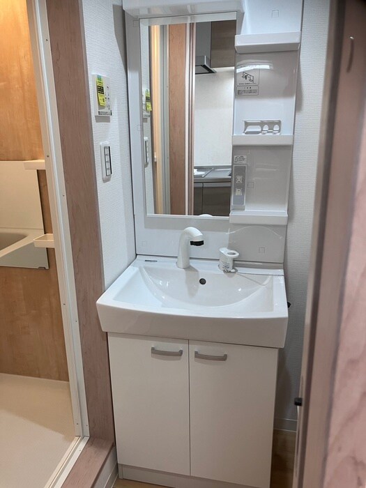 物件内観写真12　(洗面)