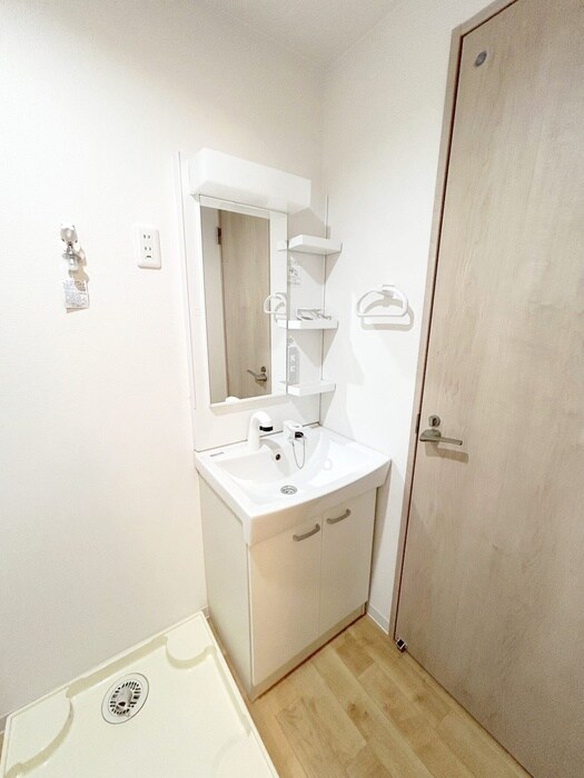 物件内観写真15　(洗面)