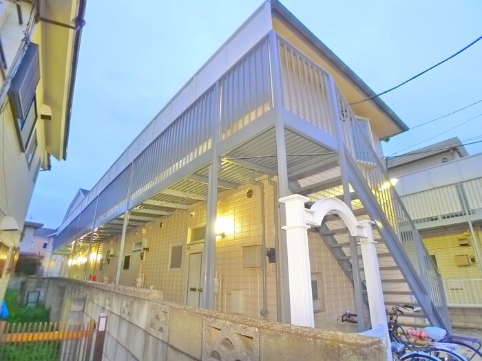 物件外観写真2　(外観写真)