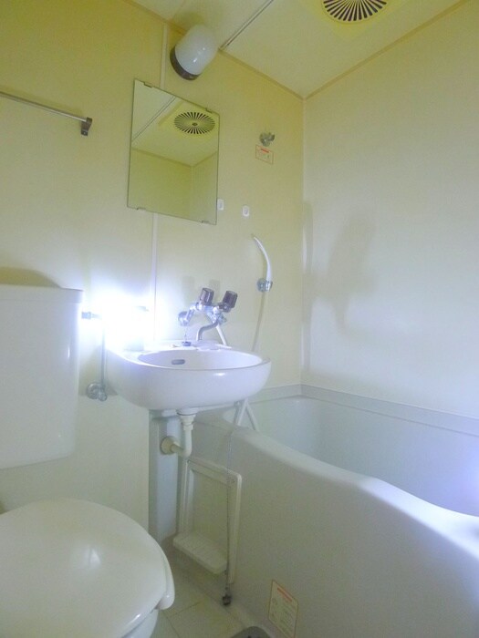 物件内観写真13　(バス／シャワールーム等)