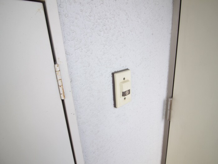 物件内観写真12　(玄関)