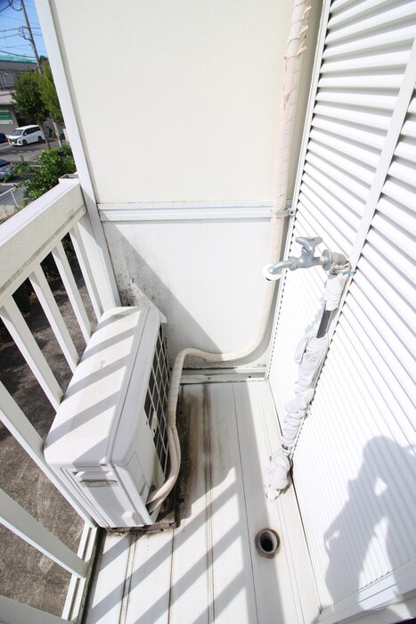 物件内観写真12　(洗濯機置場)