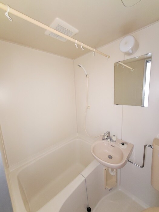物件内観写真11　(バス／シャワールーム等)