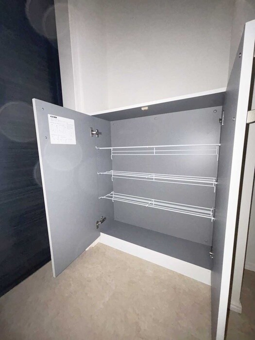 物件内観写真16　(靴箱)