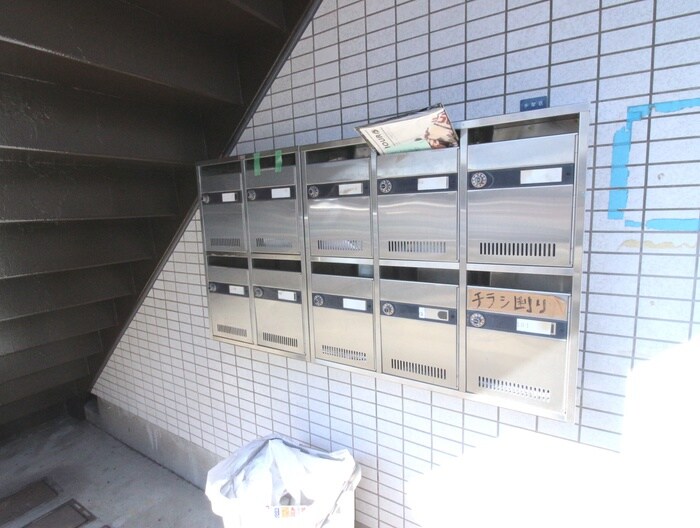 物件外観写真6　(建物設備)