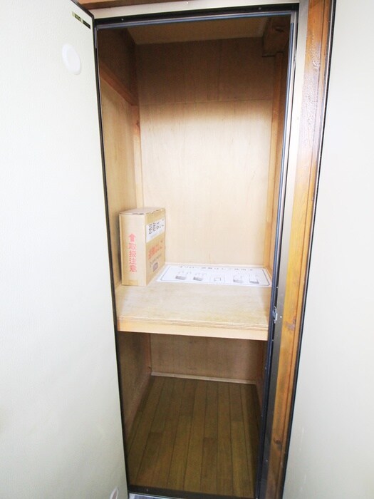 物件内観写真11　(収納)