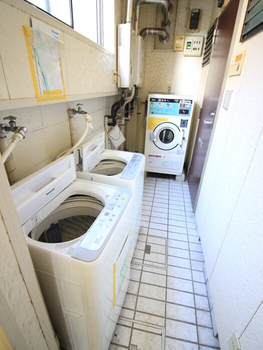 物件内観写真22　(洗濯機置場)