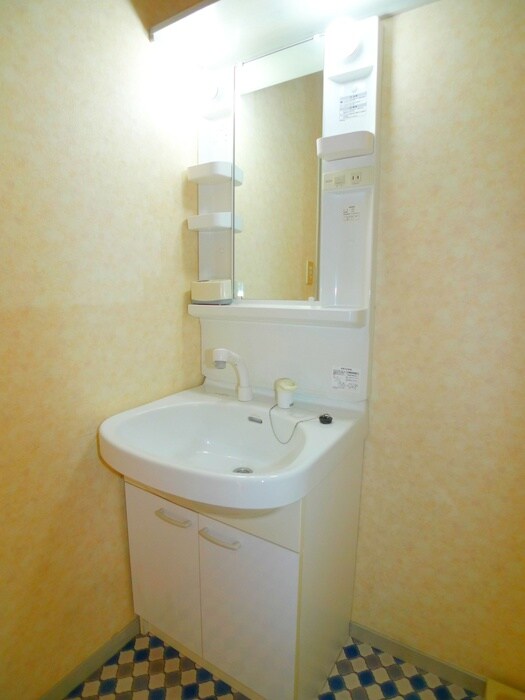 物件内観写真11　(洗面)