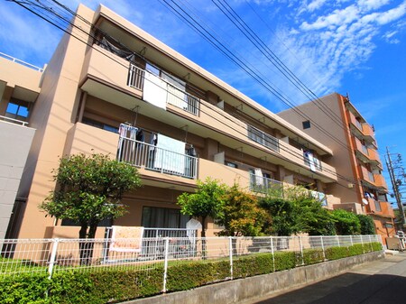 桶川中央マンション外観写真