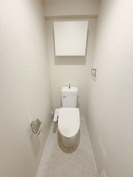 物件内観写真14　(トイレ)