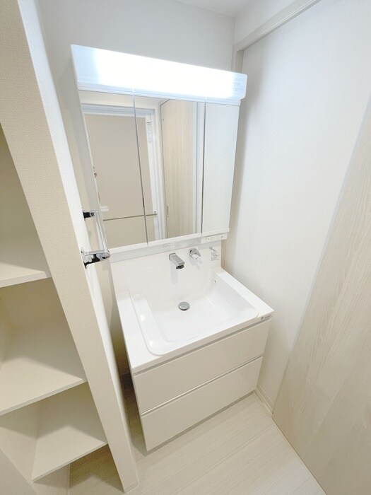 物件内観写真15　(洗面)