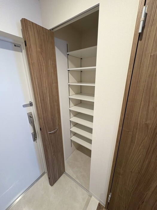 物件内観写真17　(靴箱)