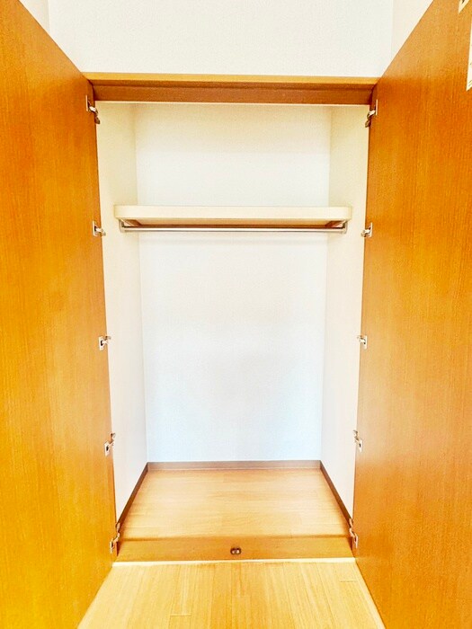 物件内観写真18　(収納)