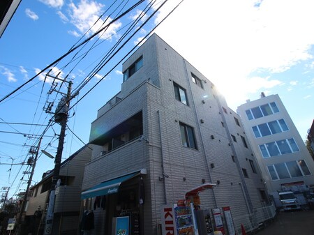 La　verde　SIMOKITA外観写真