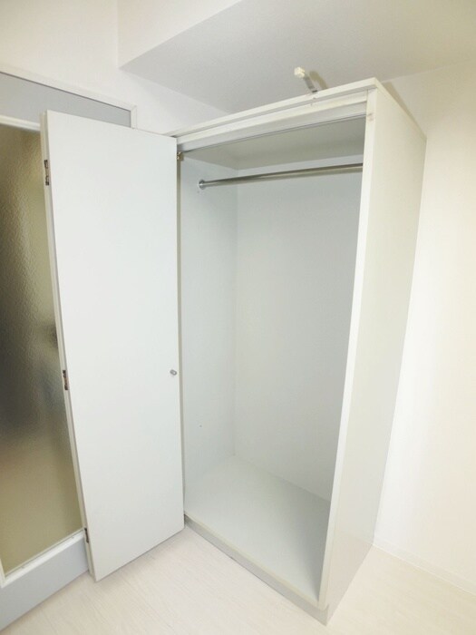 物件内観写真11　(収納)