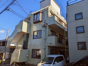Ｒ　ＳＴＲＥＡＭ外観写真