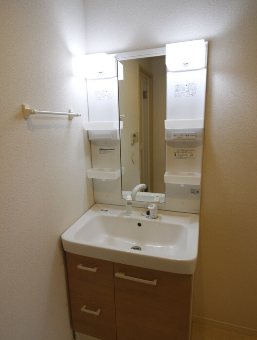 物件内観写真13　(洗面)