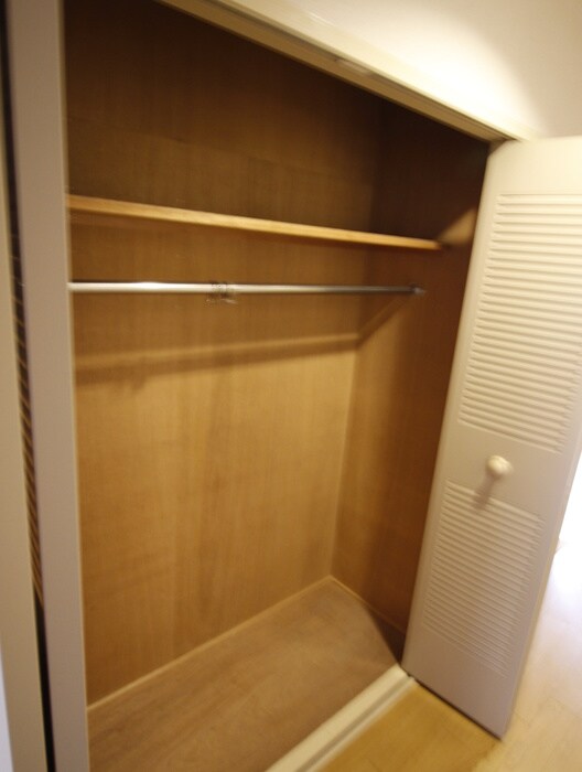 物件内観写真16　(収納)