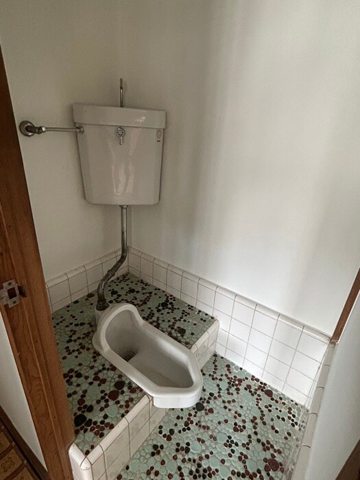 物件内観写真12　(トイレ)