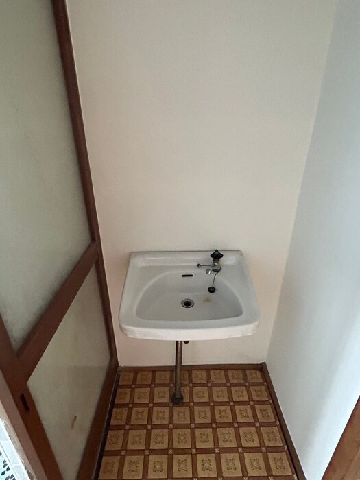物件内観写真13　(洗面)