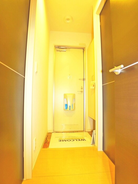 物件内観写真20　(廊下)