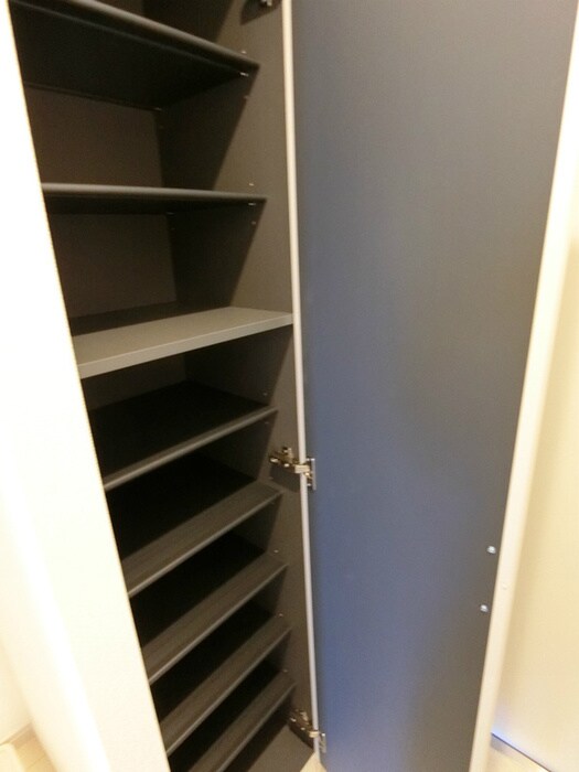 物件内観写真14　(靴箱)