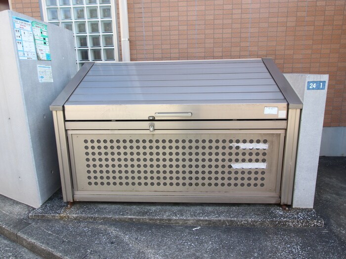 物件外観写真5　(建物設備)