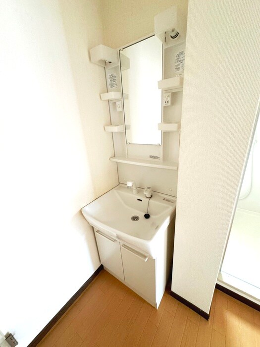 物件内観写真13　(洗面)