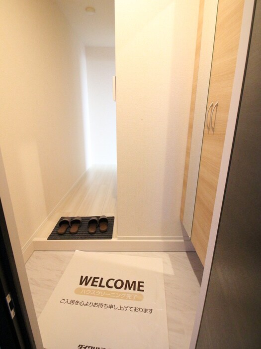 物件内観写真14　(玄関)