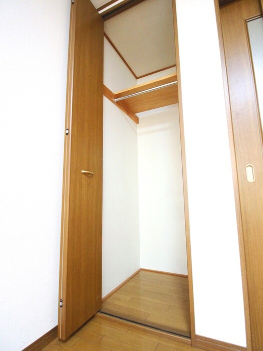 物件内観写真9　(収納)