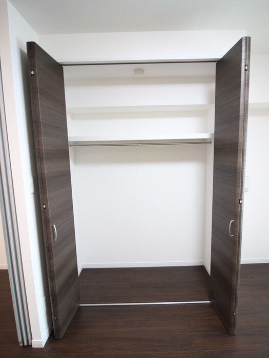 物件内観写真8　(収納)