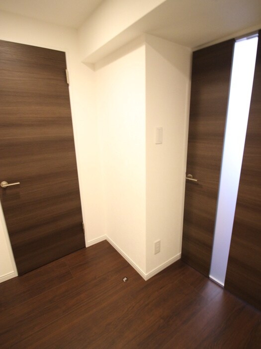 物件内観写真14　(廊下)