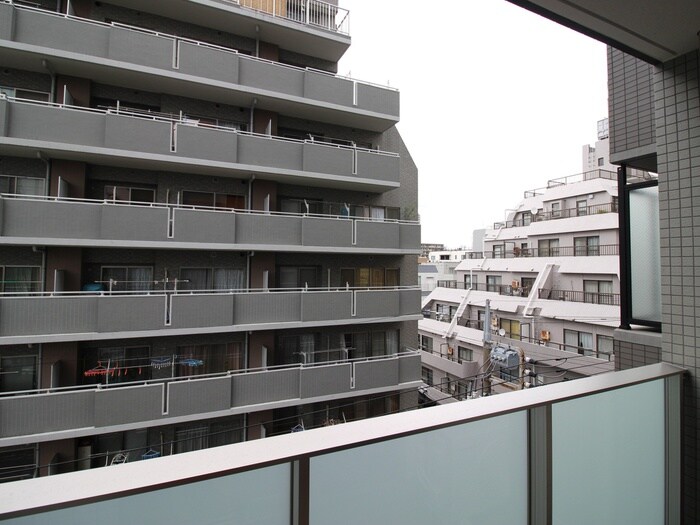 物件内観写真15　(室内からの展望)