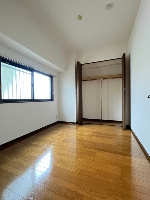 物件内観写真11　(居室)