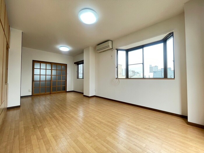 物件内観写真9　(居室)