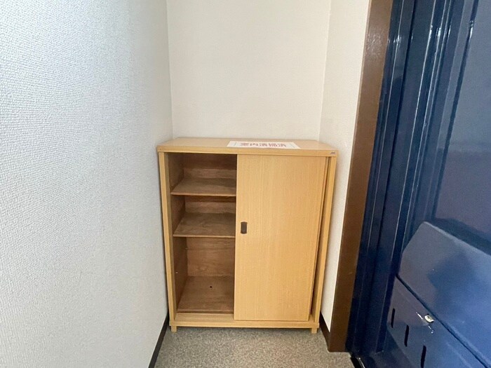 物件内観写真16　(靴箱)