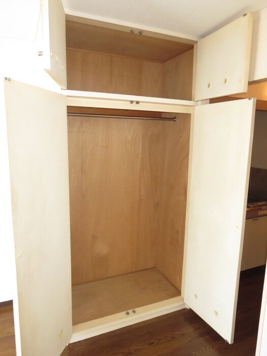 物件内観写真11　(収納)