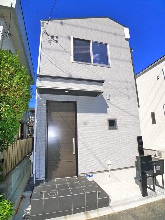 物件外観写真4　(外観写真)