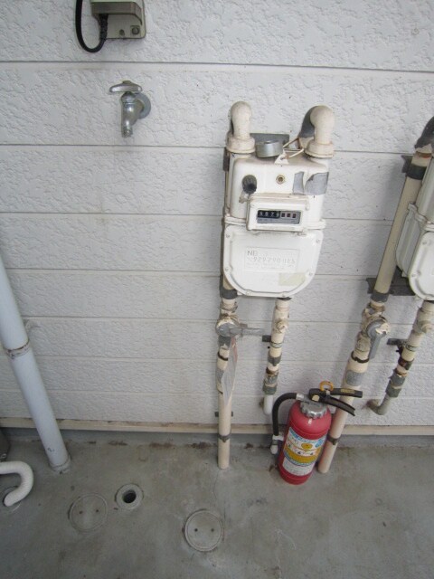 物件内観写真15　(洗濯機置場)