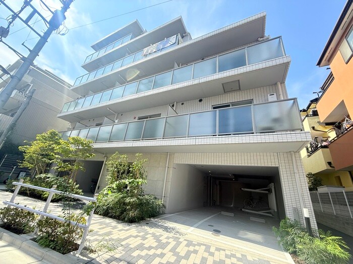 レオーネ志村坂上の外観写真