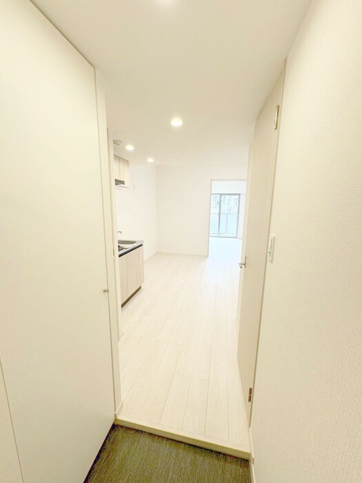 物件内観写真19　(廊下)