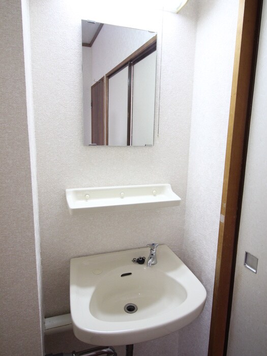 物件内観写真12　(洗面)