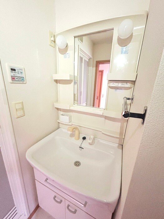 物件内観写真14　(洗面)